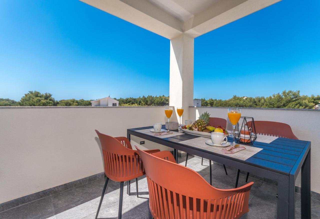 Marilu Luxury Apartments Drage Exterior photo